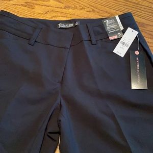 Women’s 8  petite black dress pants